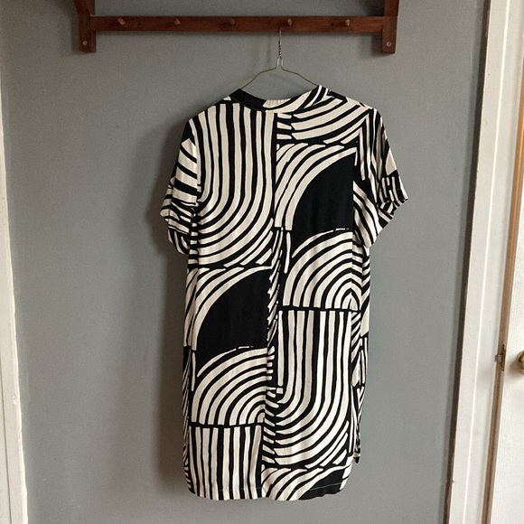 🦋 4 for $20! 🌼 - Picture 3 of 4